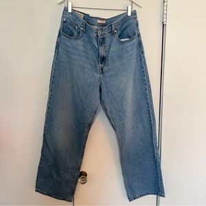 Levi’s Loose Straight Jeans